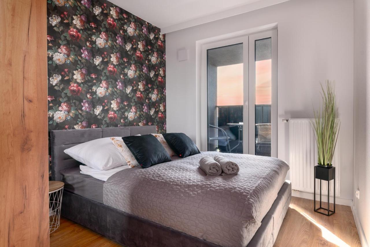Star4You II Apartments Wrocław Kültér fotó